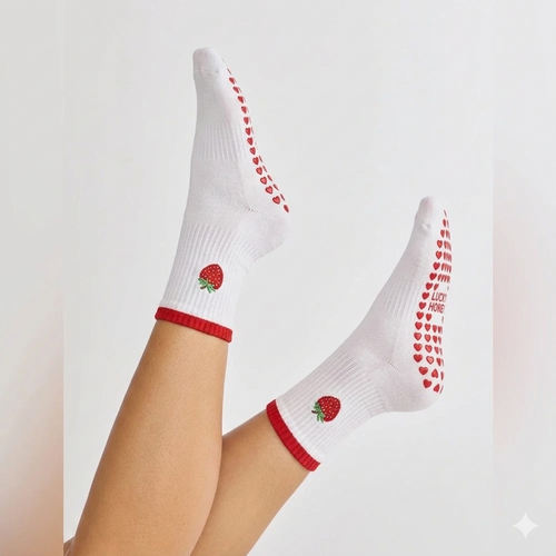 New Cotton Pilates Socks Harajuku Street Breathable Cherry Embroidery Socks Sweat-absorbent Casual Yoga Socks